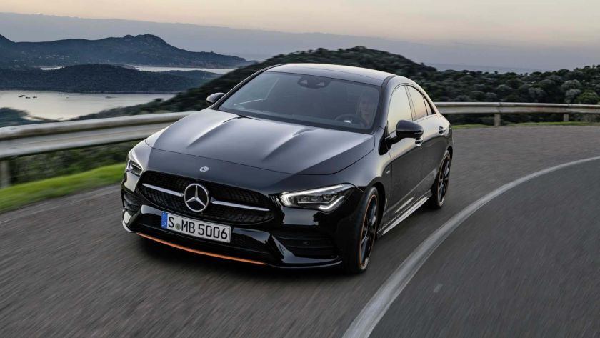 Mercedes-Benz unveiled the new Mercedes CLA at CES-2019