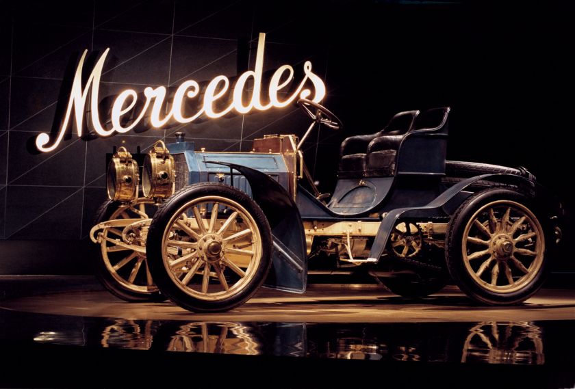 Mercedes zīmolam 120 gadu 