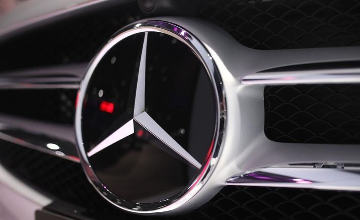 В исследовании Центра управления автомобилестроением Mercedes-Benz признан самым инновационным брендом премиум-класса