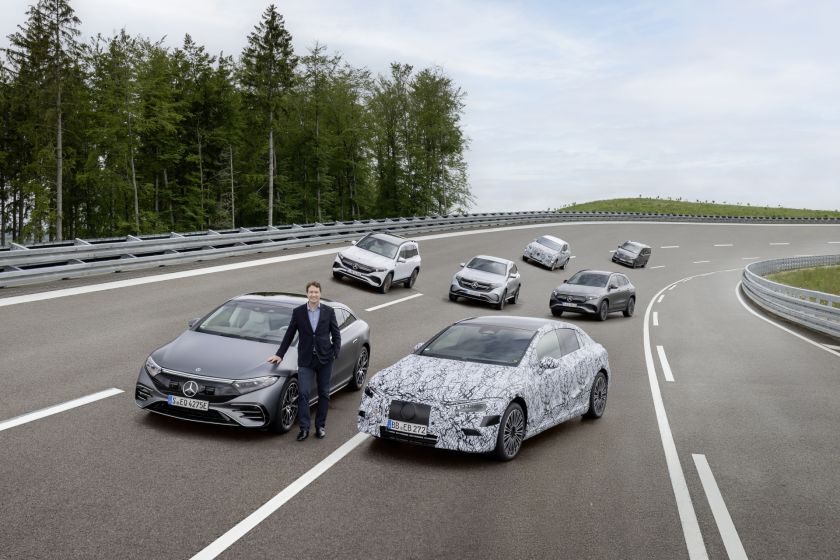 Mercedes-Benz планирует полностью перейти на производство электромобилей к 2030 году.